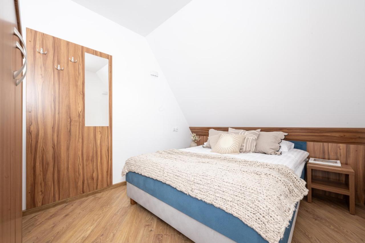 Para Apartments - Dwupoziomowe Apartamenty بياوي دونايتس المظهر الخارجي الصورة